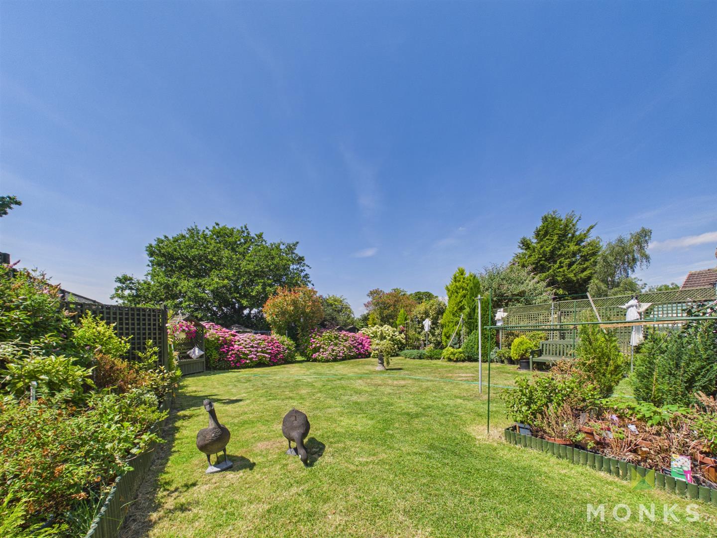2 Walcot Road, Shrewsbury, SY4 4QQ For Sale